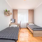 Two Bedrooms Apartment Faktura Fast Check-In 24H