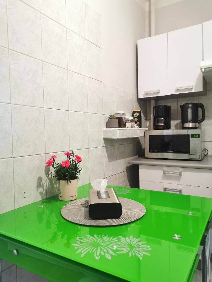 Apartment Two Bedrooms Faktura Fast Check-in 24h *